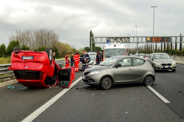Der Autounfall. Der Alptraum eines jeden Autofahrers.