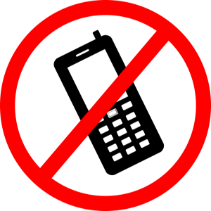 Handy Weg vom Steuer!